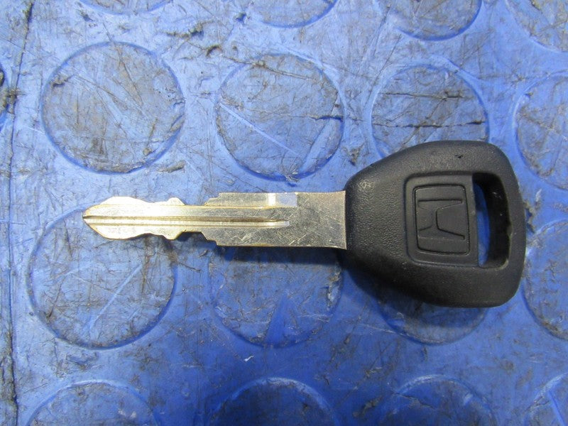 02 Civic DX LX AT ECU PCM Programmed Engine Computer Key Set 37820-PLM
