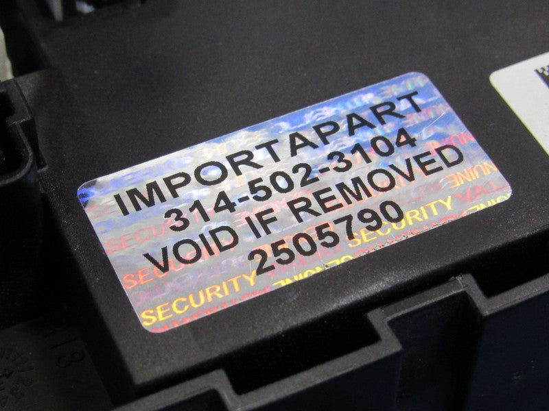 11-12 Infiniti QX56 IPDM BCM Body Module Fuse Box Power Supply 284B7-1