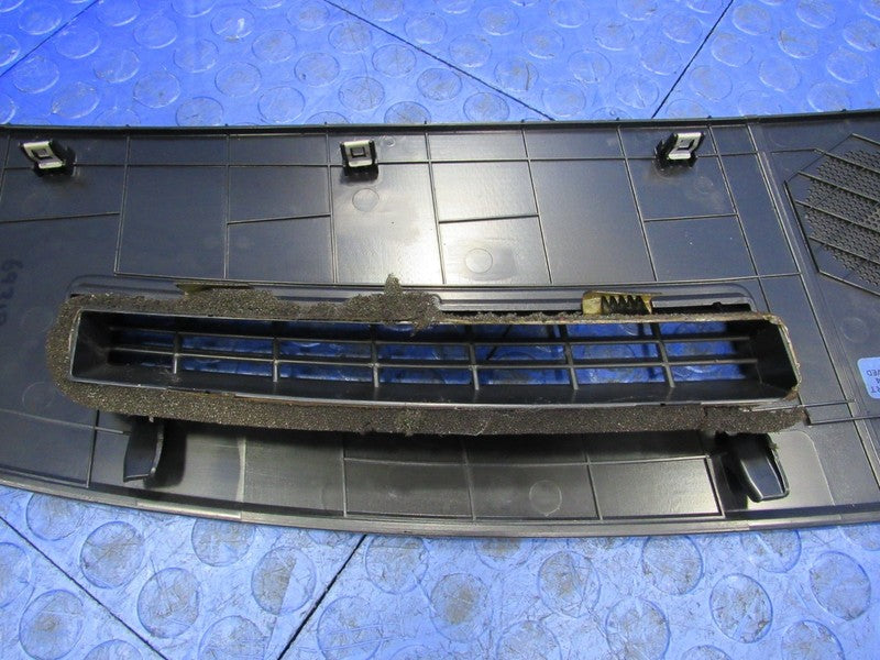 08-14 Dodge Challenger SRT8 Dash Defrost Upper Trim Panel Grille Dark 