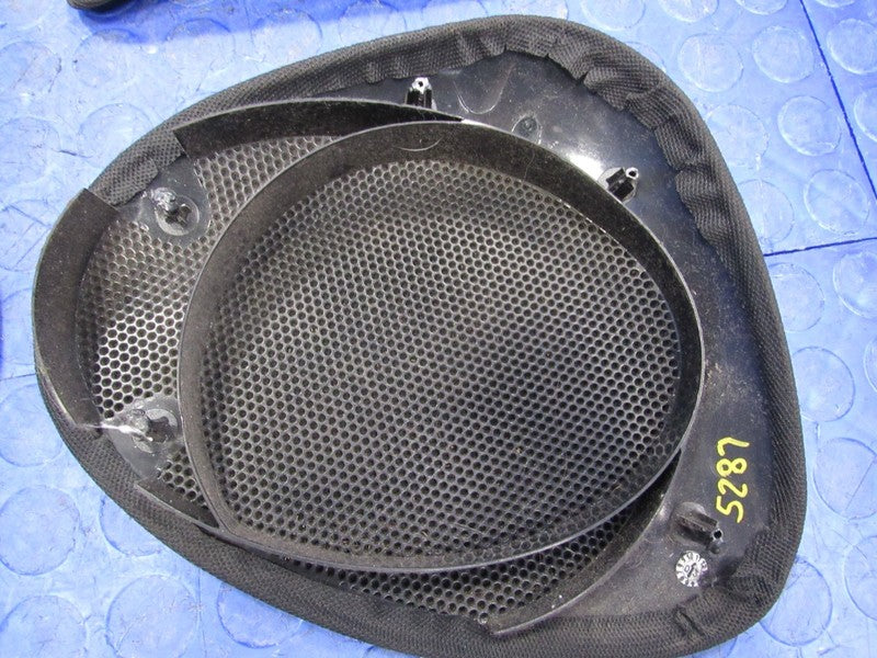 94-04 Ford Mustang Convertible Rear Upper Lower Quarter Speaker Grill 