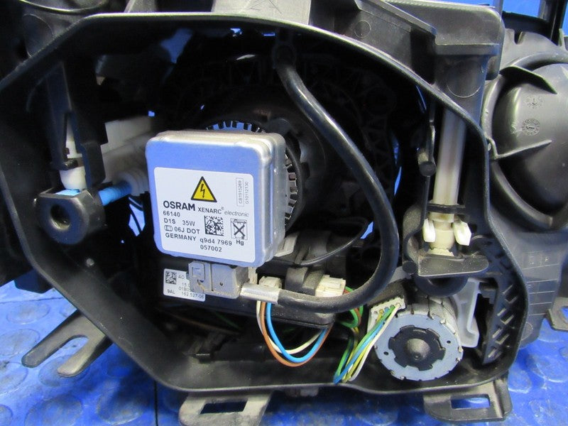 08-10 BMW 5 Series E60 E61 HELLA Left Driver Dynamic Bi-Xenon HID Head