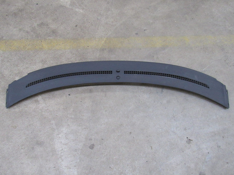 02-05 Thunderbird Upper Dash Trim Panel Pad Defrost Vents XW43-54046B6