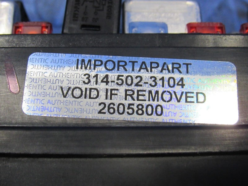 08-11 Cadillac DTS Buick Lucerne Cabin Under-Seat Fuse Relay Box 13697