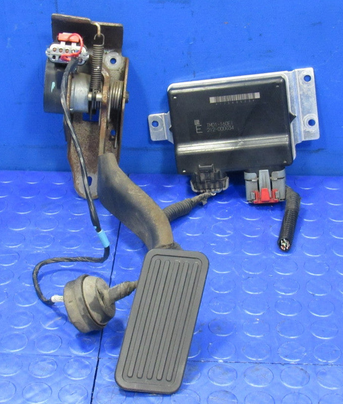 03-05 Chevy Silverado Suburban GMC Yukon Gas Pedal Drive By Wire TAC M