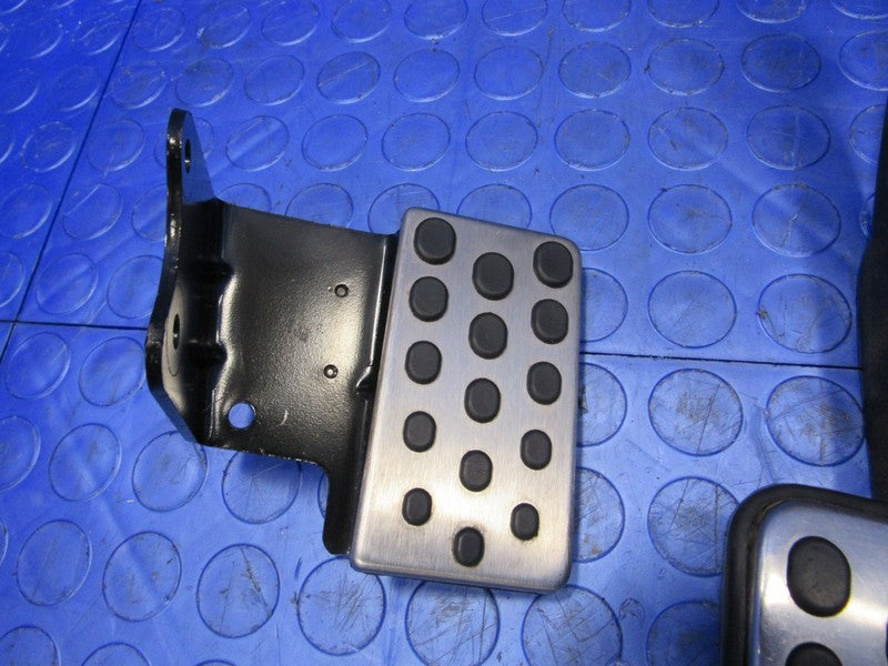99-04 Ford Mustang MT Manual Brake Clutch Accelerator Pedal Assembly I