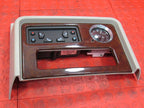 05-06 Escalade Platinum Center Dash Clock Console Bezel Heated Cooled 