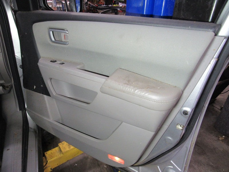 09-15 Honda Pilot Right RH Passenger Side Front Door Trim Panel Gray