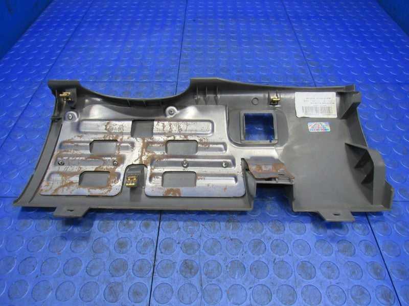 07-09 Silverado Sierra Driver Interior Dash Knee Panel w/Trailer Brake