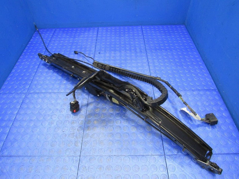 11-20 Caravan Town & Country Rear Left LH Power Sliding Door Motor Tra