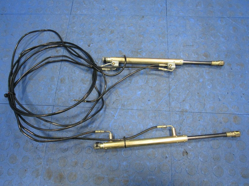 00-06 BMW 3 Series E46 Convertible Top Ram Hose Bracket Line Assembly 