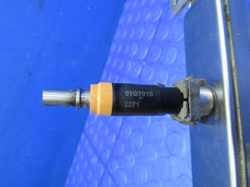 11-17 Ram Charger Challenger Durango 300 5.7L HEMI Fuel Rail and Injec