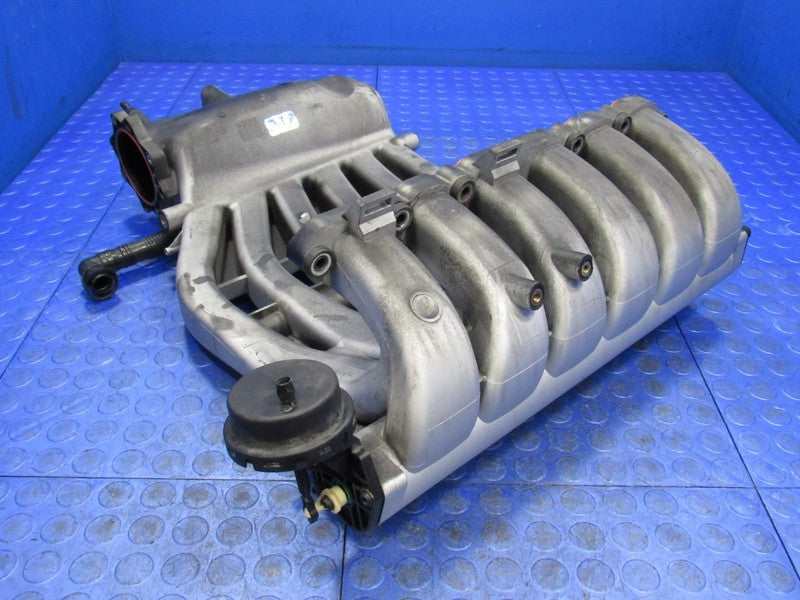 04-07 VW Touareg 3.2L V6 VR6 Upper Intake Manifold Silver 022 133 201 