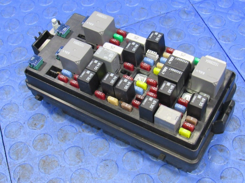 08-11 Cadillac DTS Buick Lucerne Cabin Under-Seat Fuse Relay Box 13697