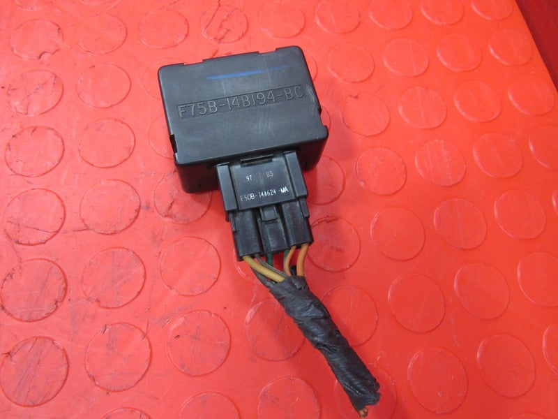 97 Ford F150 F250 4x4 4WD ESOF Transfer Case Relay Module F75B-14B194-