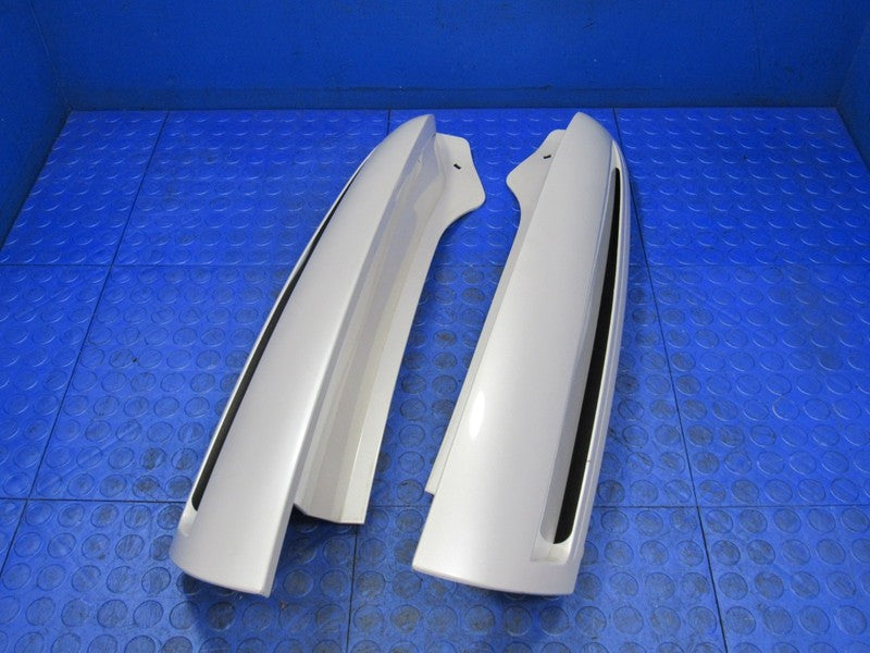 02-06 Cadillac Escalade Left Right Rear Hatch Vent Trim Molding Pearl 