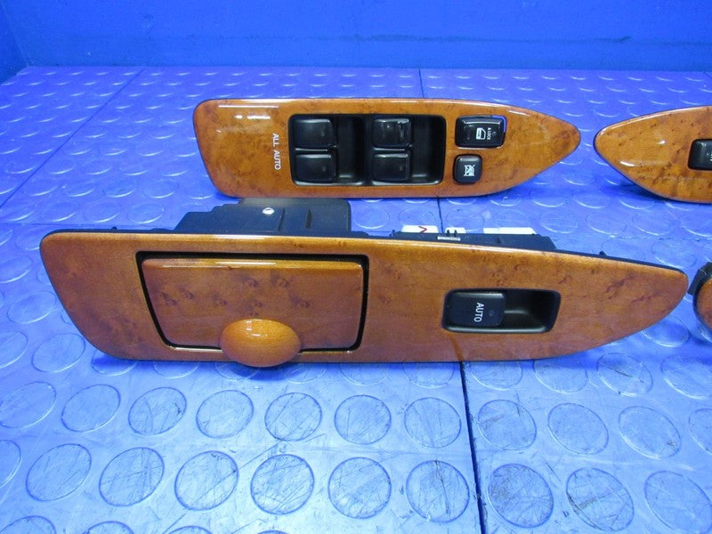 03-07 Lexus LX470 UZJ100 Console Shifter Door Bezel Cup Holder Woodgra
