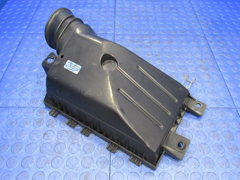 08-11 Ford Crown Victoria P71 Police Interceptor Air Intake Box Tube O