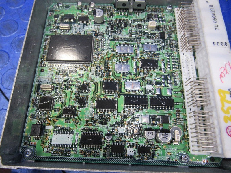 05 Acura TSX K24A2 MT ECU ECM PCM Engine Computer Control 37820-RBB-A0
