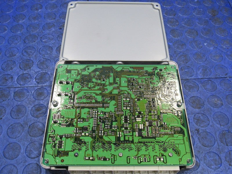 06 Toyota Land Cruiser Lexus LX470 ECU ECM PCM Engine Computer 89666-6