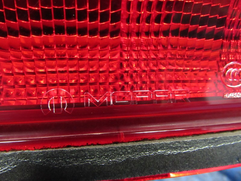 11-14 Chrysler 300 LED Third 3rd Brake Light Stop Lamp Backup Camera 1