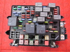03-05 Silverado Sierra Duramax Engine Fuse Panel Relay Box Block 15177