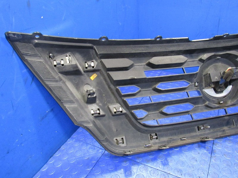 17-20 Nissan Pathfinder Front Upper Bumper Radiator Grille W/ Camera O