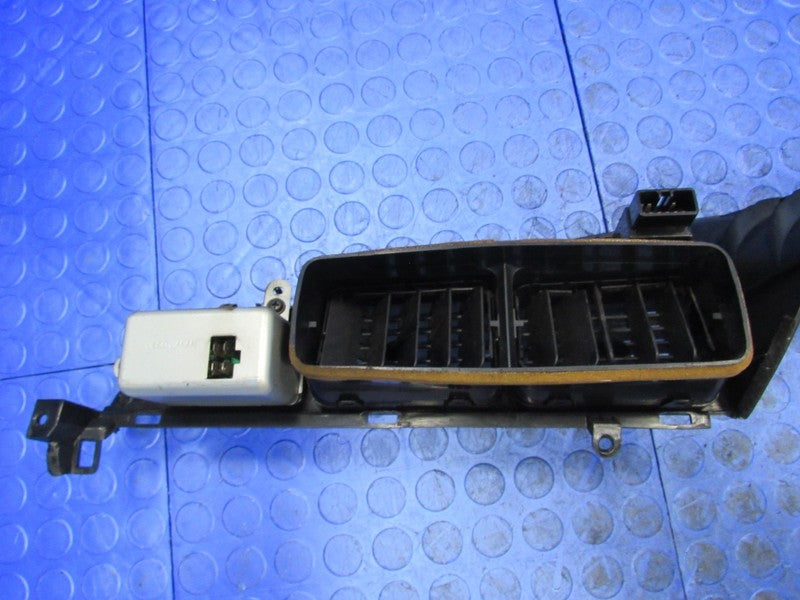 91-94 Toyota Land Cruiser FZJ80 Upper Left Vent Cluster Bezel Trim Bla