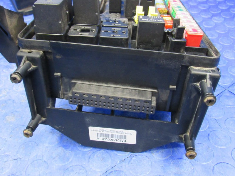 03-05 Dodge Ram Truck IPM Integrated Power Module Fuse Block Box 56051