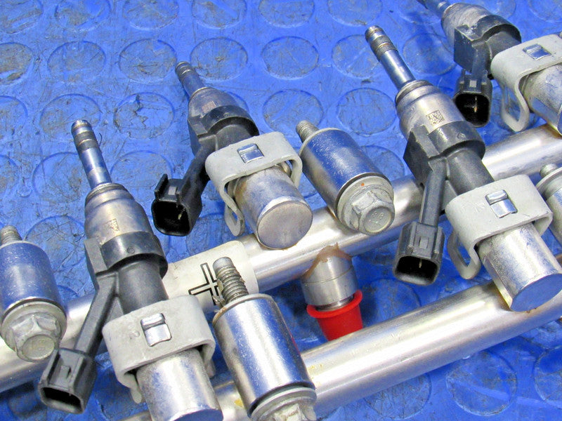 14-22 Silverado Sierra 5.3L L83 Fuel Rail & Injector Set 12668390 Gen 
