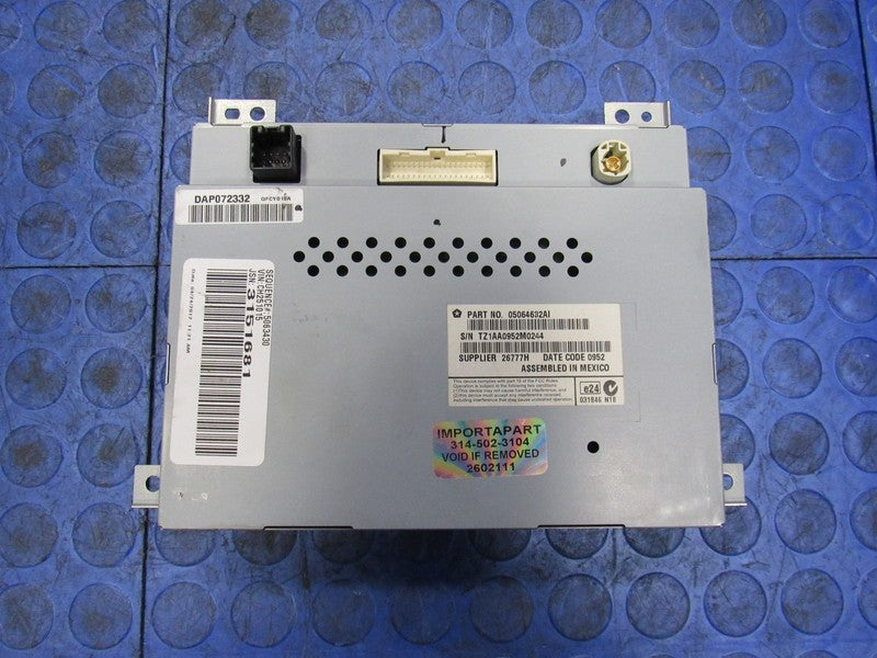11-14 Charger 300 8.4" UConnect Radio Display Screen With Code 0506463