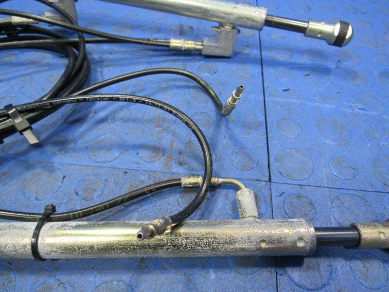 00-06 BMW 3 Series E46 Convertible Top Ram Hose Bracket Line Assembly 
