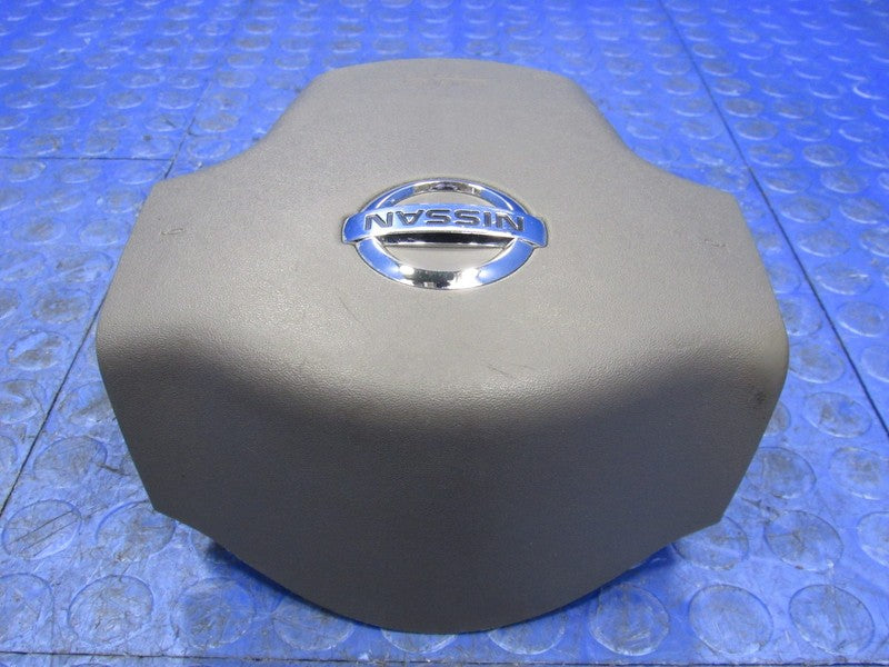 04-07 Nissan Titan Armada Driver Steering Wheel Mounted Airbag Air Bag