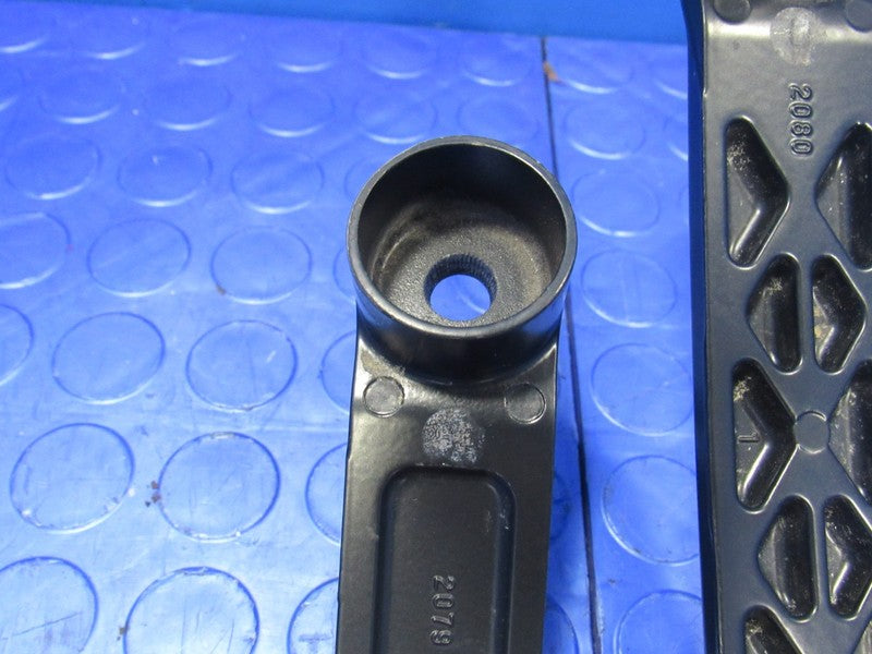 09-13 Honda Fit Front Windshield Wiper Arms Set Driver Passenger Sides