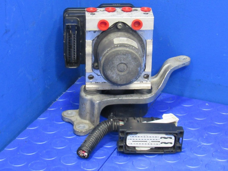 13 Honda Civic Sedan EX EX-L 1.8L ABS Anti-Lock Brake Pump 57110-TR0-B