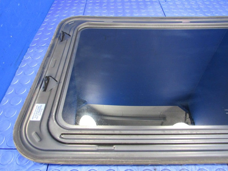 00-06 Yukon Tahoe Suburban Sunroof Moonroof Sun Moon Roof Glass Panel 