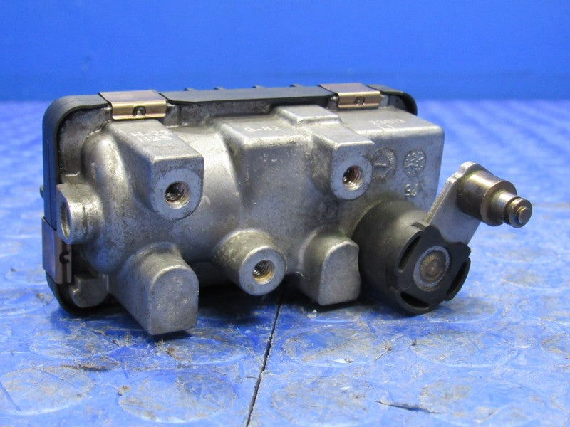 09-16 Audi VW 3.0L Diesel Turbocharger Turbo Wastegate Actuator 6NW 00
