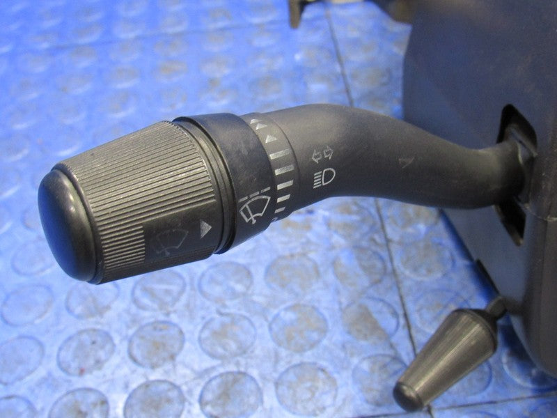 02-07 Ford F250 F350 Super Duty MT Tilt Steering Column Ignition W/ Ke