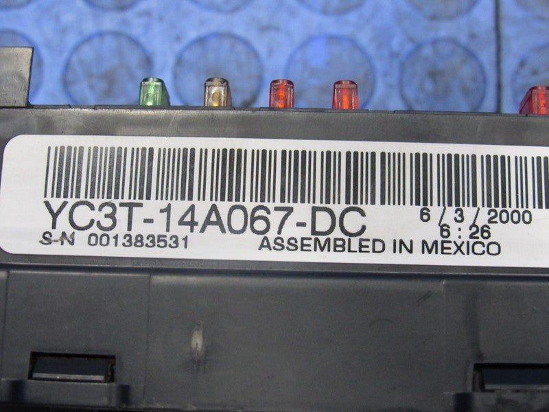 00 Ford F250 F350 Truck Under-Dash Cabin Fuse Relay Box Panel YC3T-14A