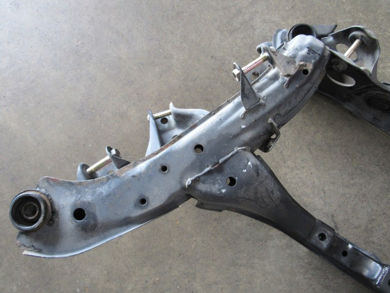 95-98 Nissan 240sx S14 R33 Rear Subframe Suspension Crossmember Frame 