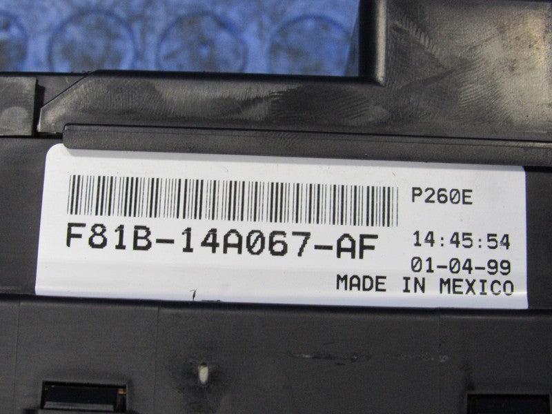 99 Ford F250 F350 Truck Under-Dash Cabin Fuse Relay Box Panel F81B-14A
