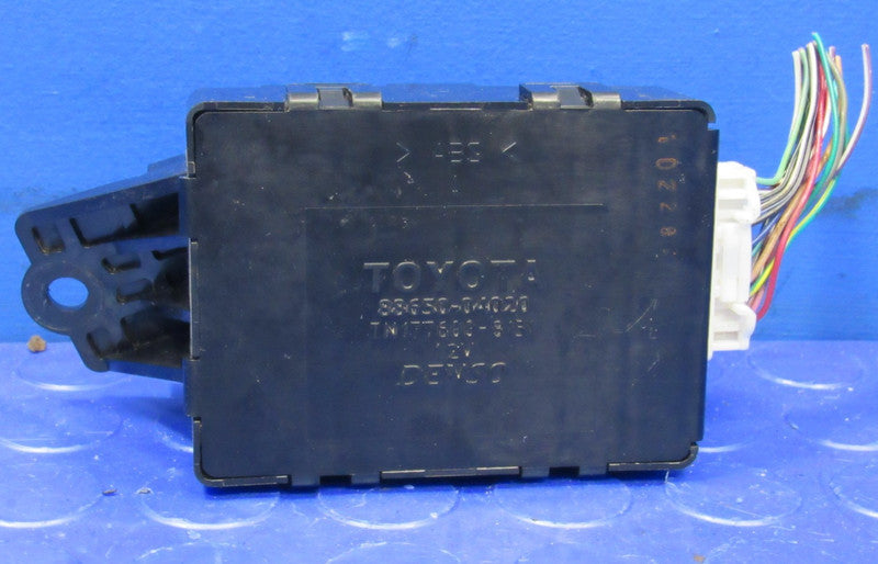 09-11 Toyota Tacoma AC Climate Amplifier Control Module 88650-04020 34