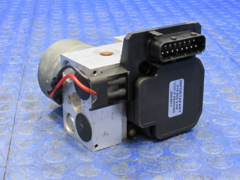 02-03 VW Eurovan ESP ABS Anti-Lock Brake Pump Module Assy OEM 7D0 614 