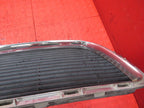 00-03 Ford F150 STX Sport Front Upper Radiator Grille Assembly W/ Embl