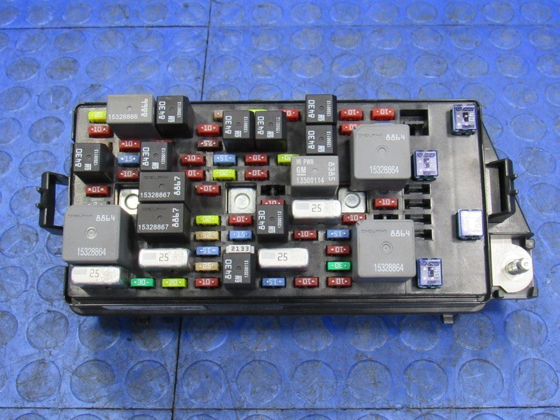 08-11 Cadillac DTS Buick Lucerne Cabin Under-Seat Fuse Relay Box 13697