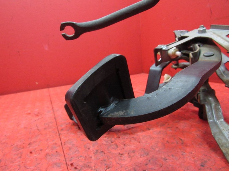 93-02 Chevrolet Camaro Manual Brake Clutch Accelerator Gas Pedal Set O