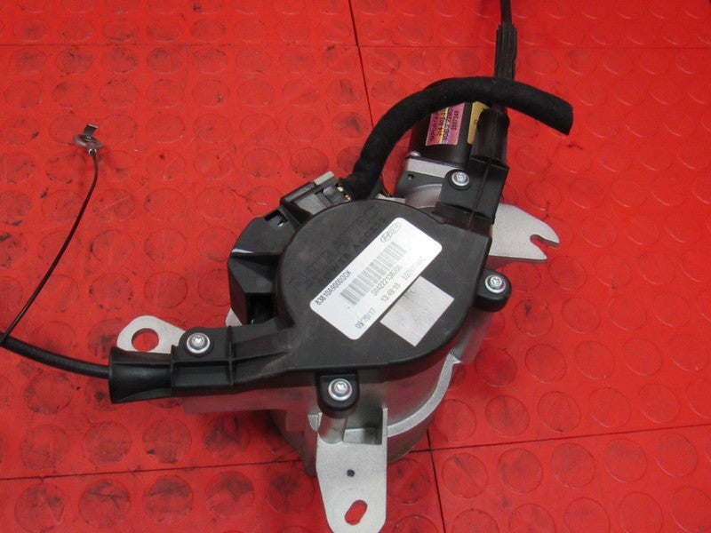 15-21 Kia Sedona Rear Driver Side LH Sliding Power Door Motor Assembly