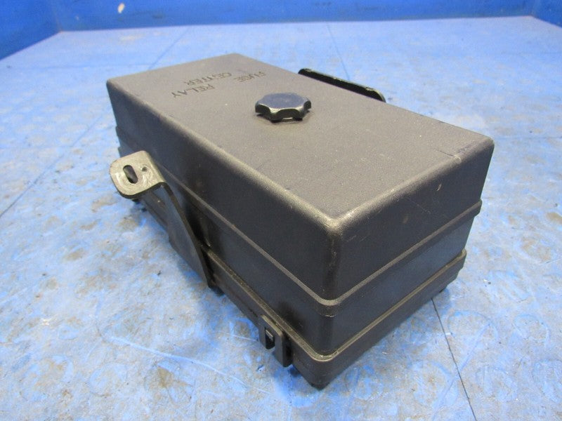 97-98 Chevrolet Corvette C5 Under-Dash Fuse Relay Box Block Center 121