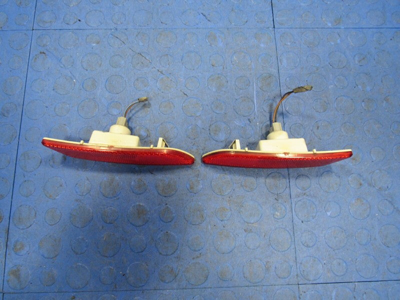 04-08 Chrysler Crossfire Left Right Rear Side Corner Marker Light Pair