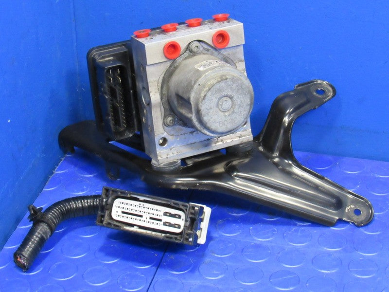 14 Honda Accord 2.4L ABS Anti-Lock Brake Pump Module Assembly 57110-T2