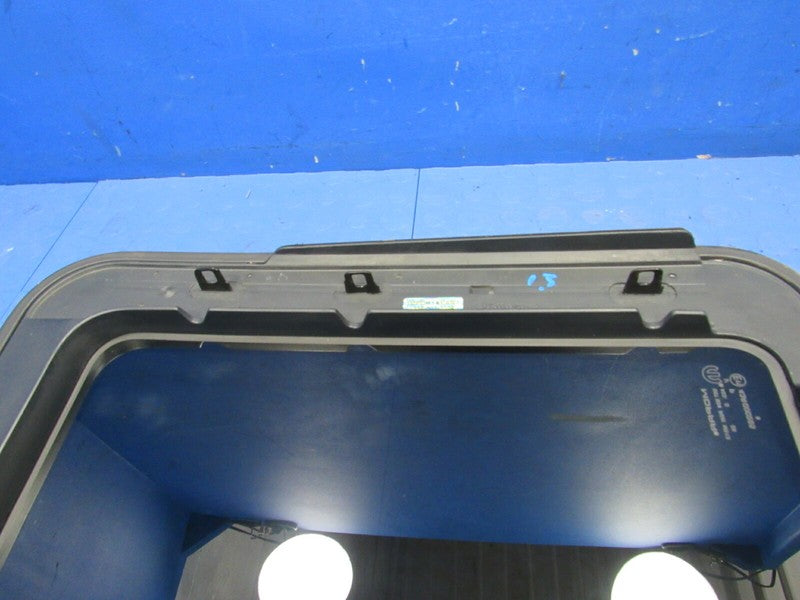 08-17 Caravan Town & Country Sunroof Moonroof Sun Moon Roof Glass Pane